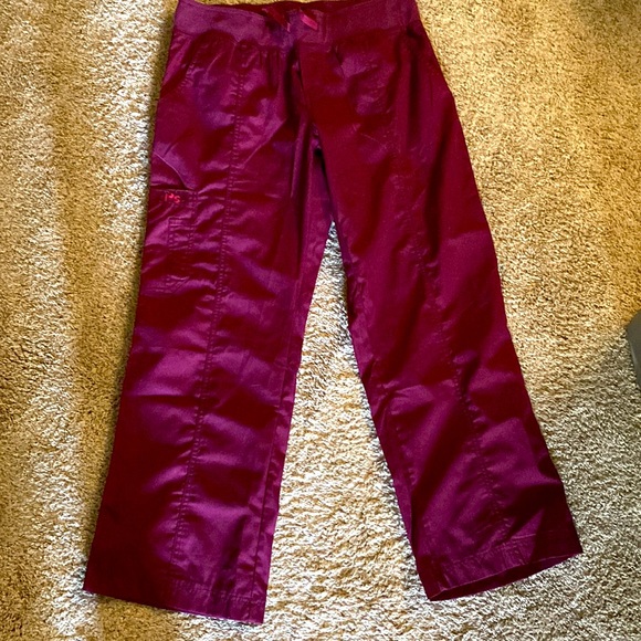 Scrub set - Picture 2 of 2